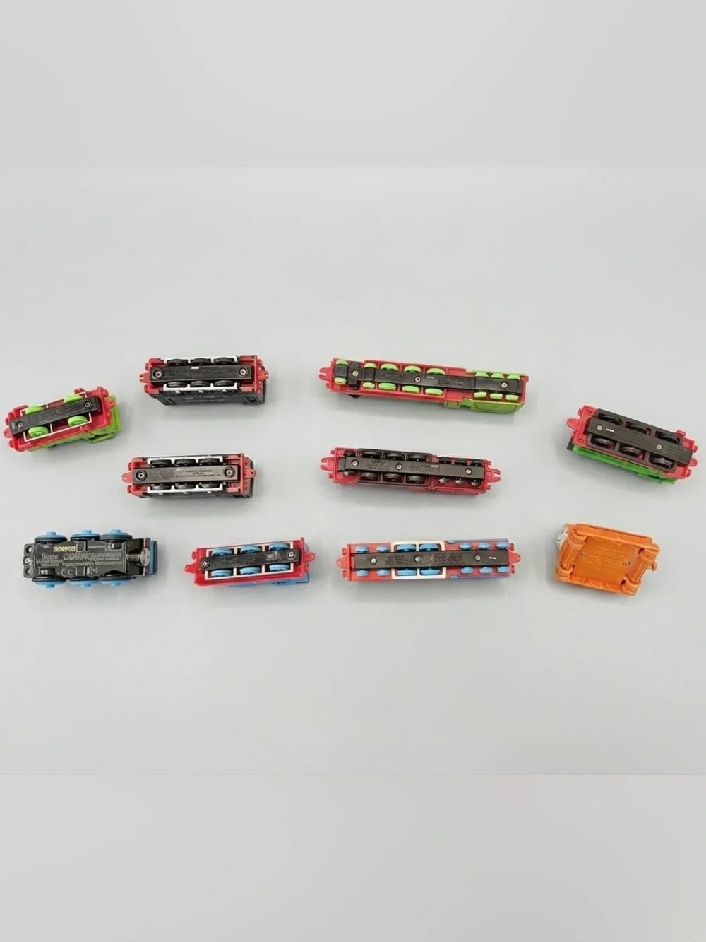 THOMAS & FRIENDS Train Set including Thomas, Percy, Gordon and many others.
